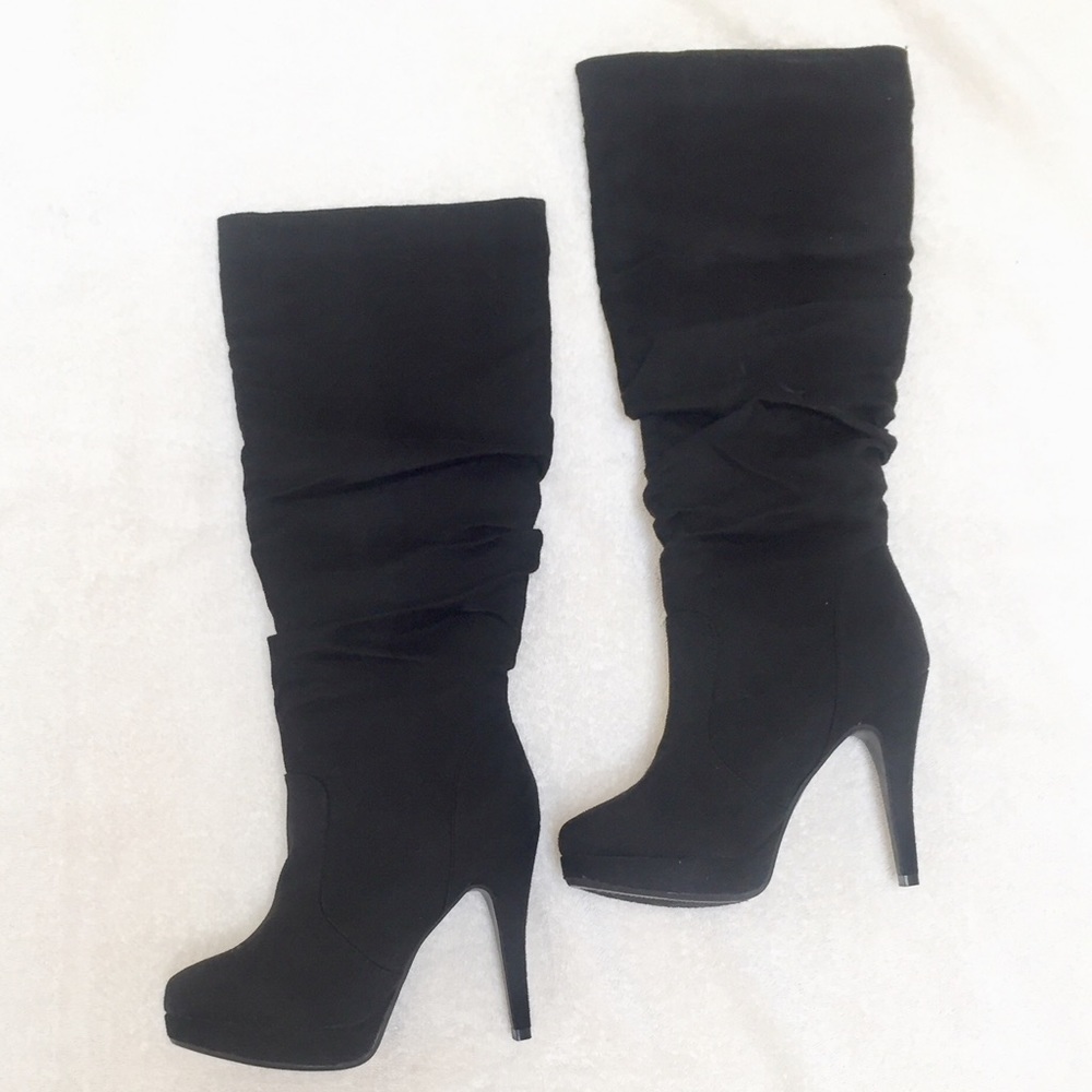 Simple, sexy, knee high boots